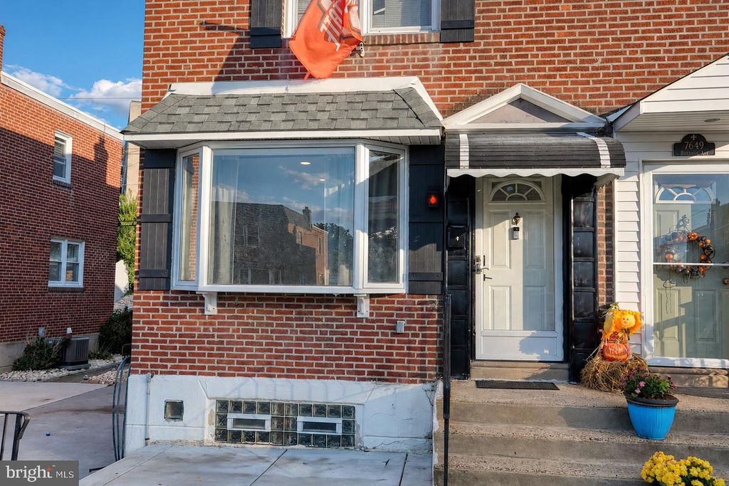 7651 BURHOLME AVE, PHILADELPHIA, PA 19111 — photo 3