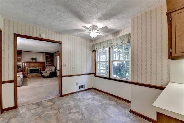 2196 Lunceford, Lilburn, GA 30047