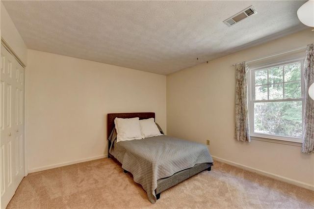 2196 Lunceford, Lilburn, GA 30047