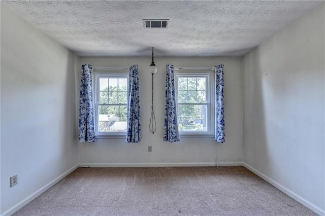 2196 Lunceford, Lilburn, GA 30047