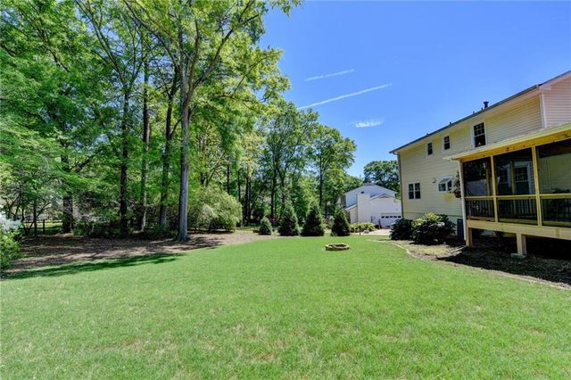 2196 Lunceford, Lilburn, GA 30047