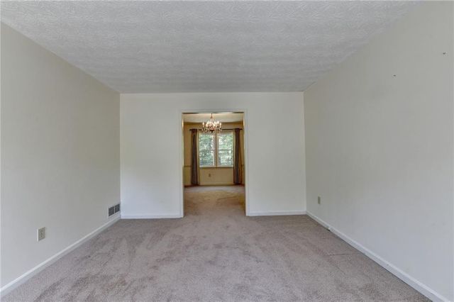 2196 Lunceford, Lilburn, GA 30047