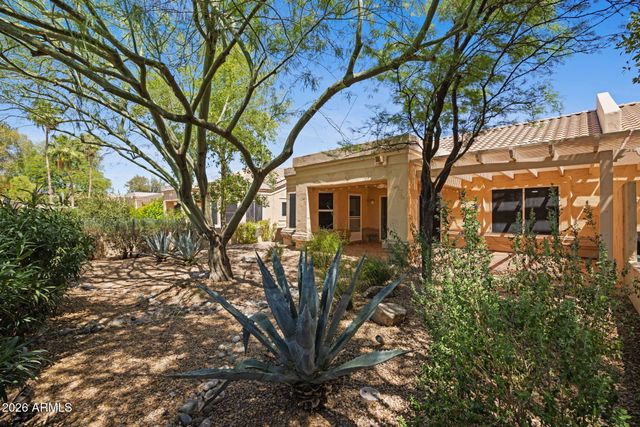 19532 N 88TH Drive, Peoria, AZ 85382