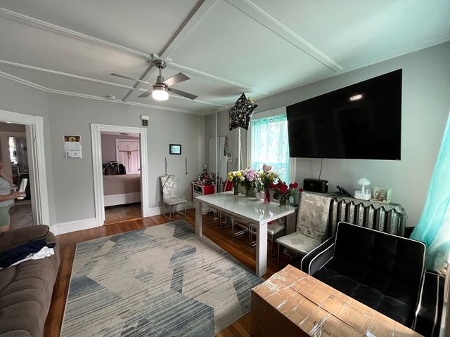 199 Burrill 1, Swampscott, MA 01907