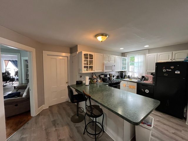 199 Burrill 1, Swampscott, MA 01907