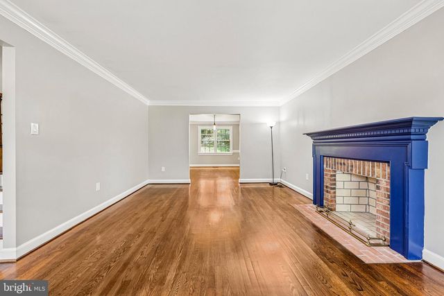 3802 IVANHOE LN, Alexandria, VA 22310