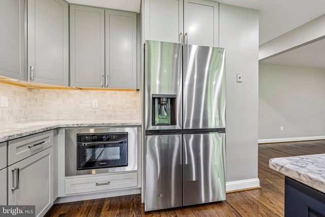 3802 IVANHOE LN, Alexandria, VA 22310
