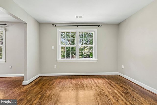 3802 IVANHOE LN, Alexandria, VA 22310