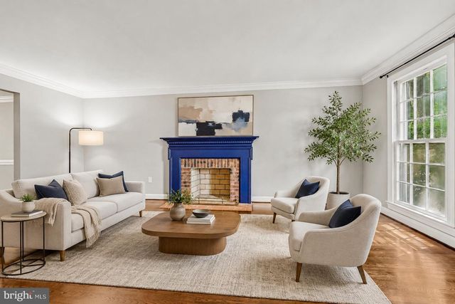 3802 IVANHOE LN, Alexandria, VA 22310