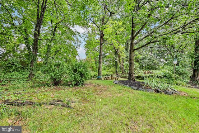 3802 IVANHOE LN, Alexandria, VA 22310