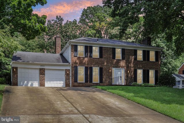 3802 IVANHOE LN, Alexandria, VA 22310