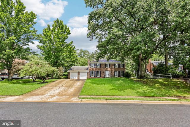 3802 IVANHOE LN, Alexandria, VA 22310