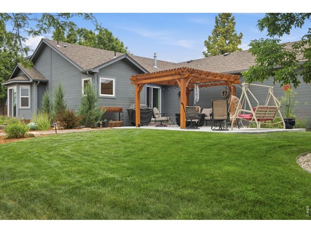 3156 Ivy Dr, Loveland, CO 80537