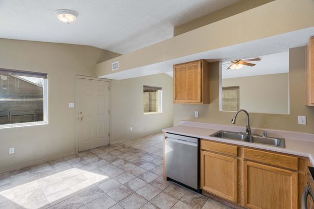 5412 Crown Ridge Road NW, Albuquerque, NM 87114