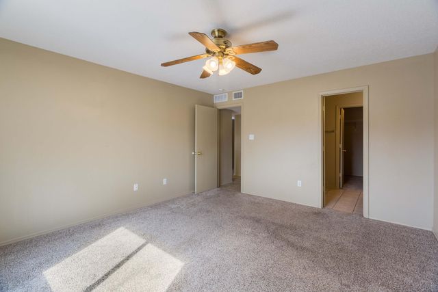 5412 Crown Ridge Road NW, Albuquerque, NM 87114