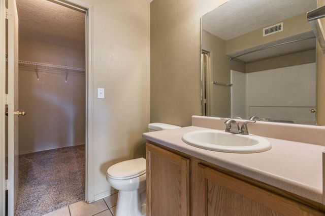 5412 Crown Ridge Road NW, Albuquerque, NM 87114