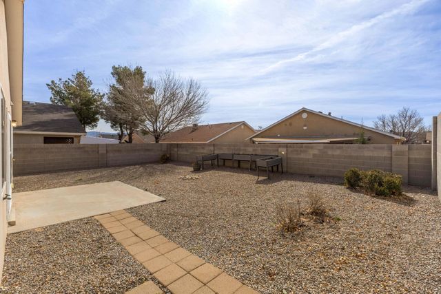 5412 Crown Ridge Road NW, Albuquerque, NM 87114