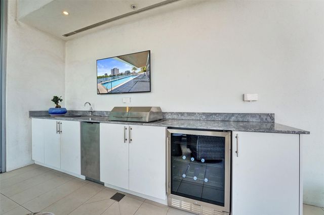 920 Intracoastal Drive 1003, Fort Lauderdale, FL 33304