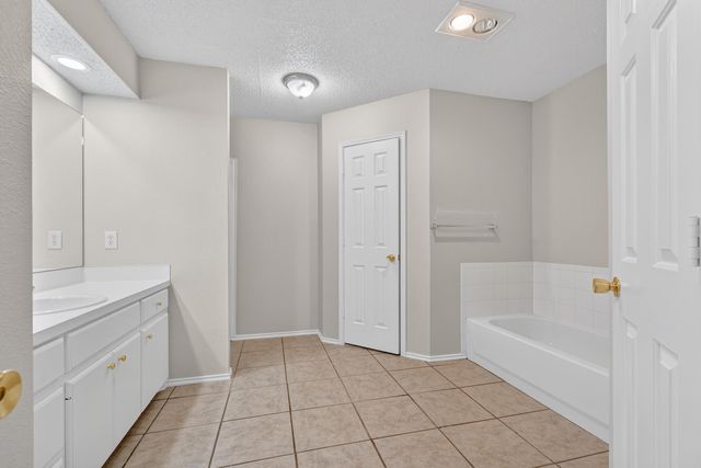 1805 75th Street, Lubbock, TX 79423