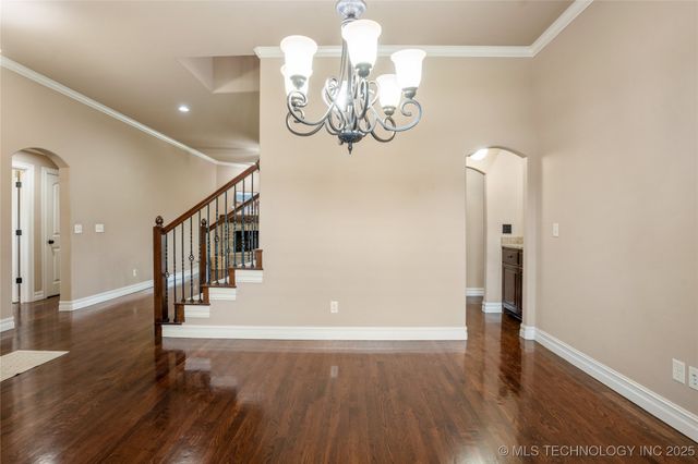 425 W 128th Street S, Jenks, OK 74037