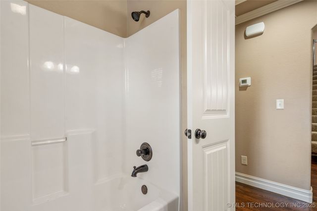 425 W 128th Street S, Jenks, OK 74037