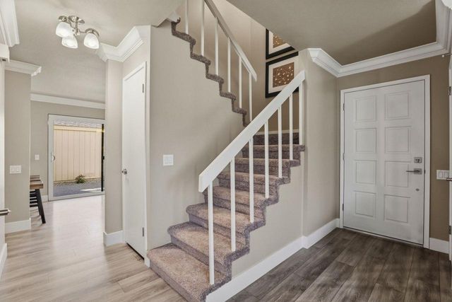 278 Hartnell Pl, Sacramento, CA 95825