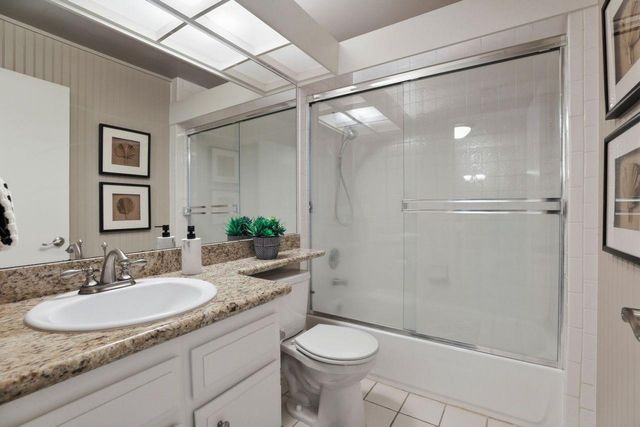 278 Hartnell Pl, Sacramento, CA 95825