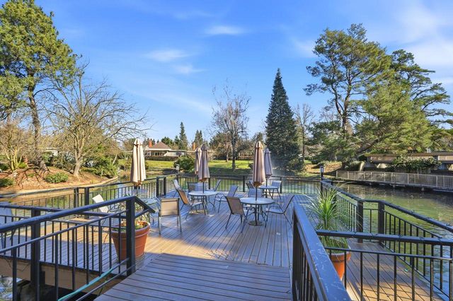 278 Hartnell Pl, Sacramento, CA 95825