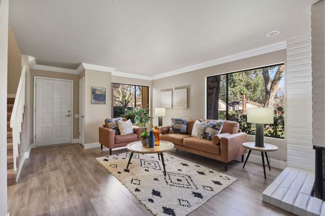 278 Hartnell Pl, Sacramento, CA 95825