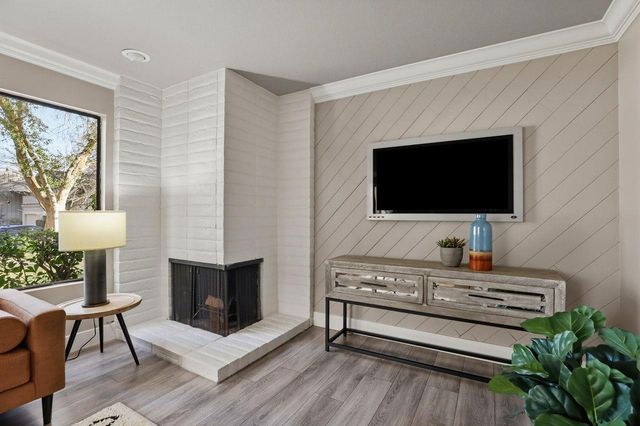 278 Hartnell Pl, Sacramento, CA 95825