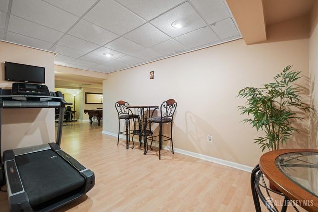 3 Summerfield Drive, Franklin, NJ 08540