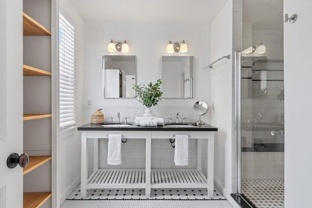 627 S Selby Boulevard, Worthington, OH 43085