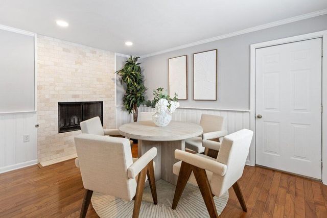 627 S Selby Boulevard, Worthington, OH 43085