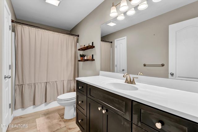 3345 Cummins Lane, Knoxville, TN 37921