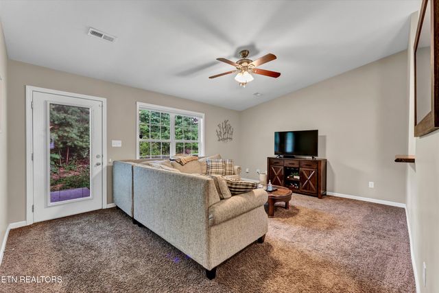 3345 Cummins Lane, Knoxville, TN 37921
