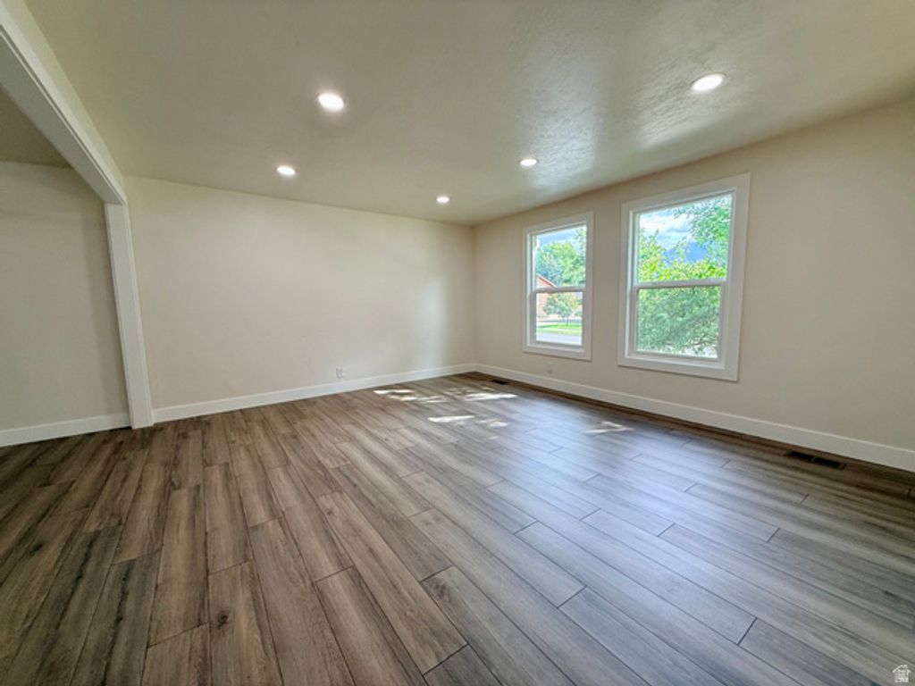 10320 S CLEARVIEW DR, Sandy, UT 84070 — photo 4