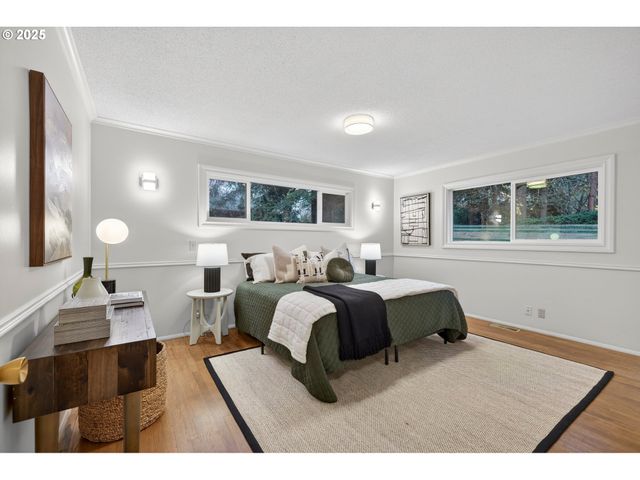 8920 Sw JAMIESON Rd, Portland, OR 97225