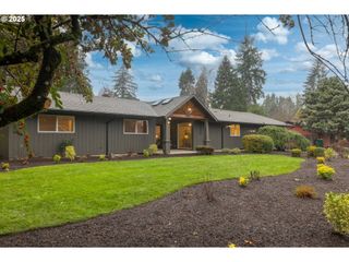 8920 Sw JAMIESON Rd, Portland, OR 97225