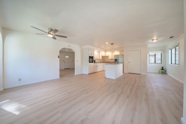 2580 Keswick Dam Road, Redding, CA 96003