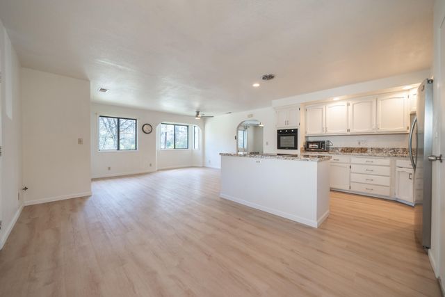 2580 Keswick Dam Road, Redding, CA 96003