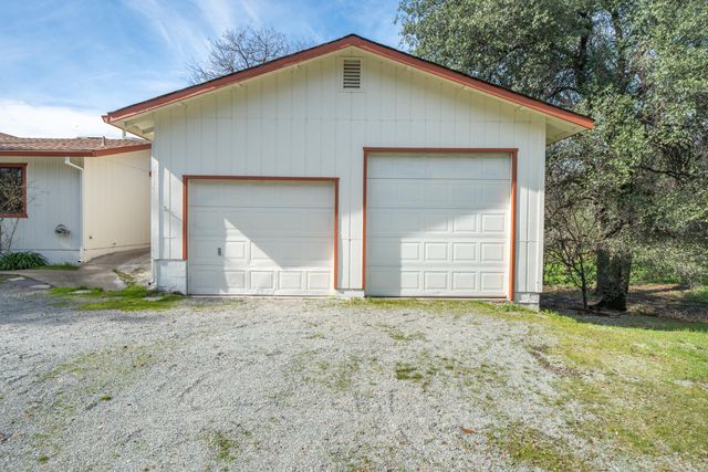 2580 Keswick Dam Road, Redding, CA 96003