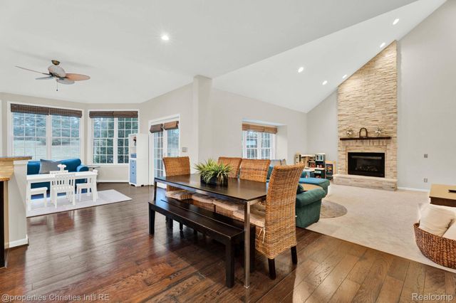 24329 Saybrook Court, Novi, MI 48374