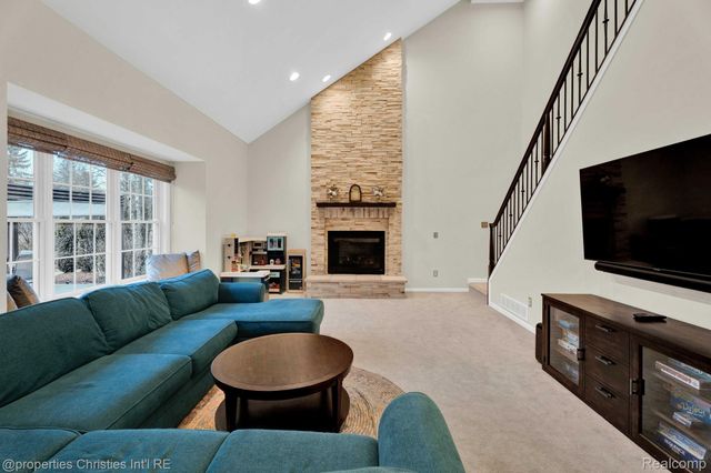 24329 Saybrook Court, Novi, MI 48374