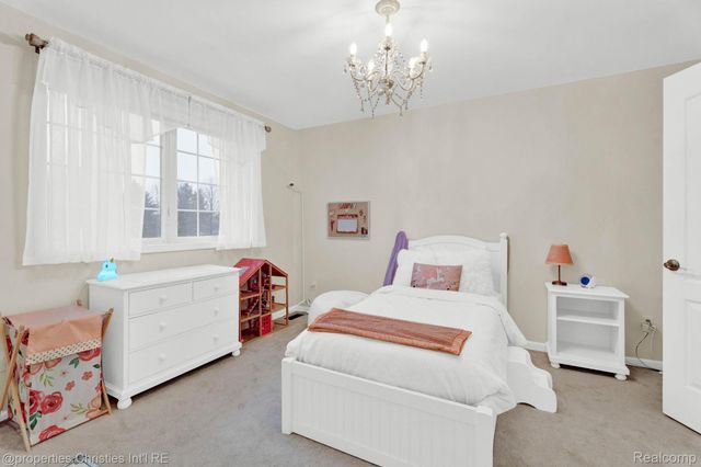 24329 Saybrook Court, Novi, MI 48374