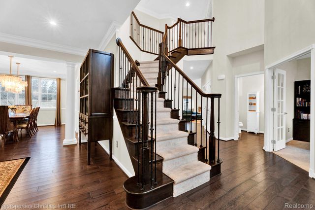 24329 Saybrook Court, Novi, MI 48374