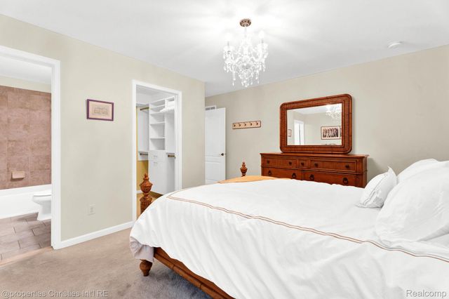 24329 Saybrook Court, Novi, MI 48374