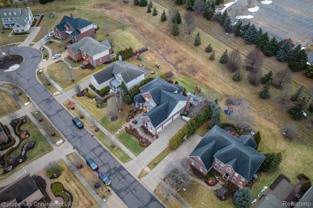 24329 Saybrook Court, Novi, MI 48374