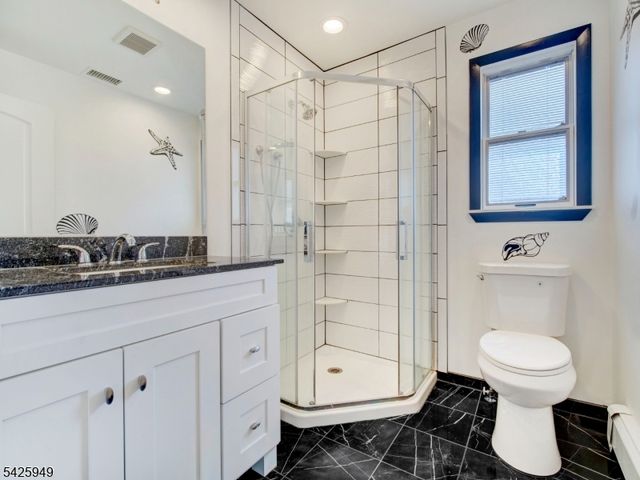 23 Clara Pl, Cedar Grove Twp., NJ 07009