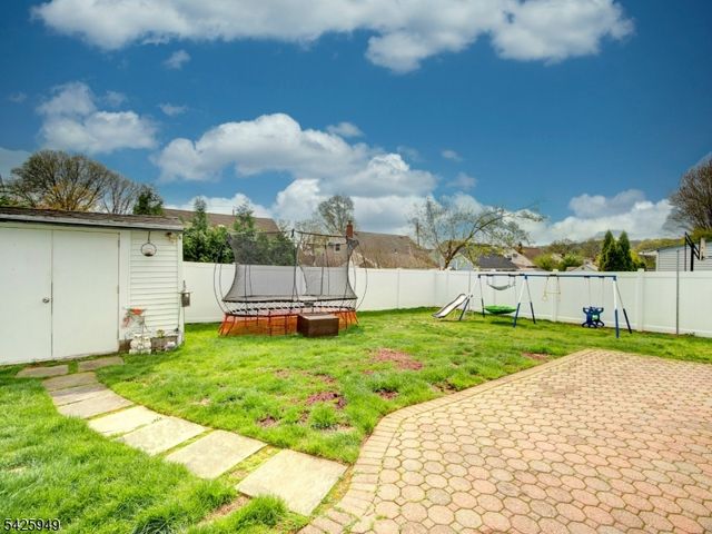 23 Clara Pl, Cedar Grove Twp., NJ 07009