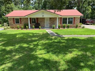 49 Cherry Drive, Saraland, AL 36571